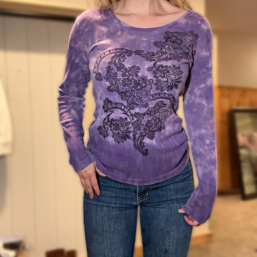 Y2K long sleeve early-2000s McBling style with dark floral and paisley design